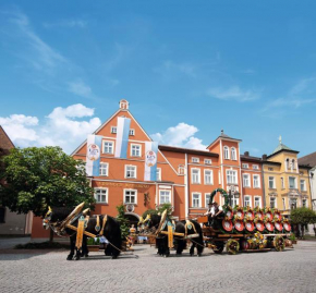 Отель Hotel zum Erdinger Weissbräu, Эрдинг